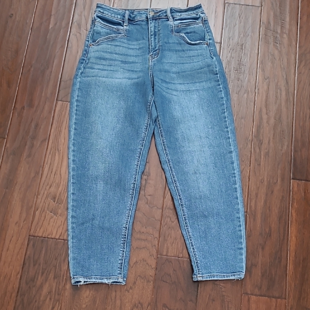 Cello Distressed Ankle Jeans with back seams size 9